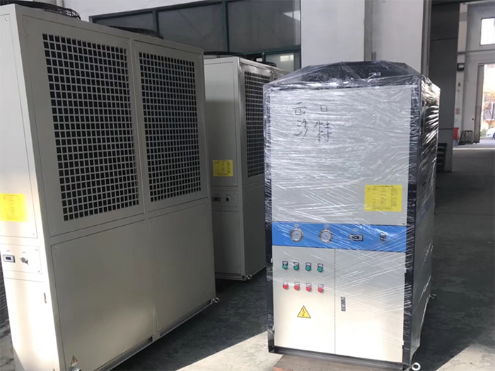 工業(yè)油冷機